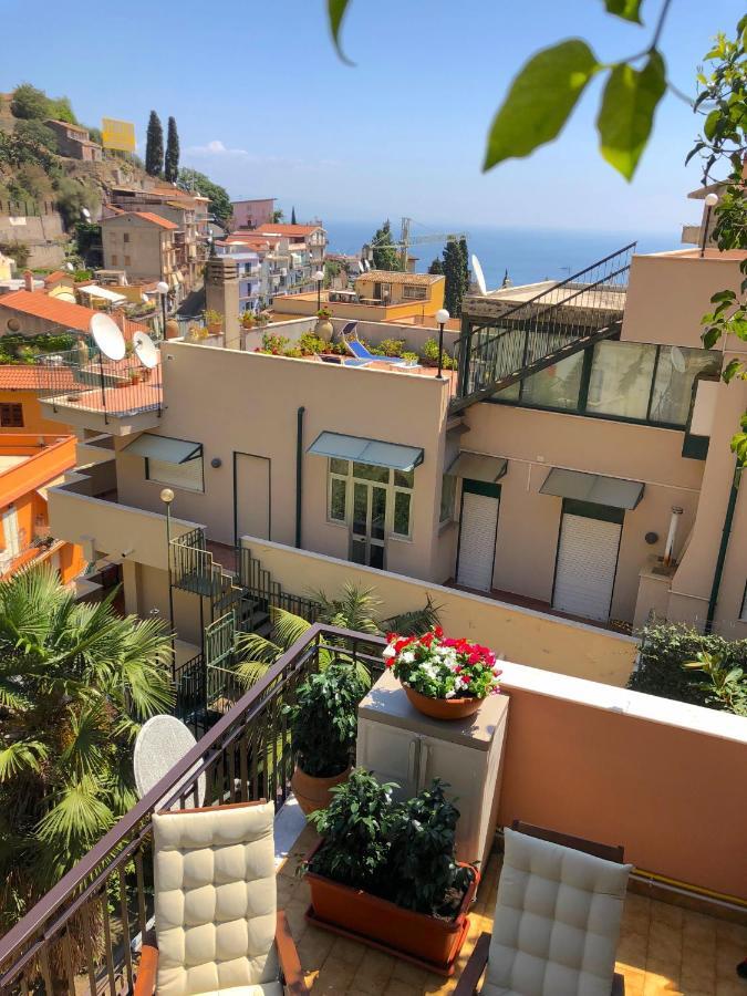 Апартаменты La Casa Di Andrea Таормина Экстерьер фото